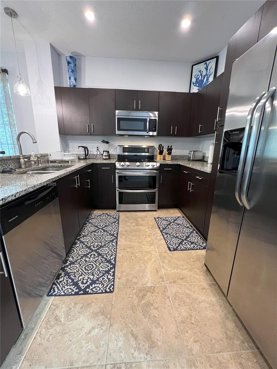 2361 SE 5th St, Pompano Beach FL 33062 photo 5