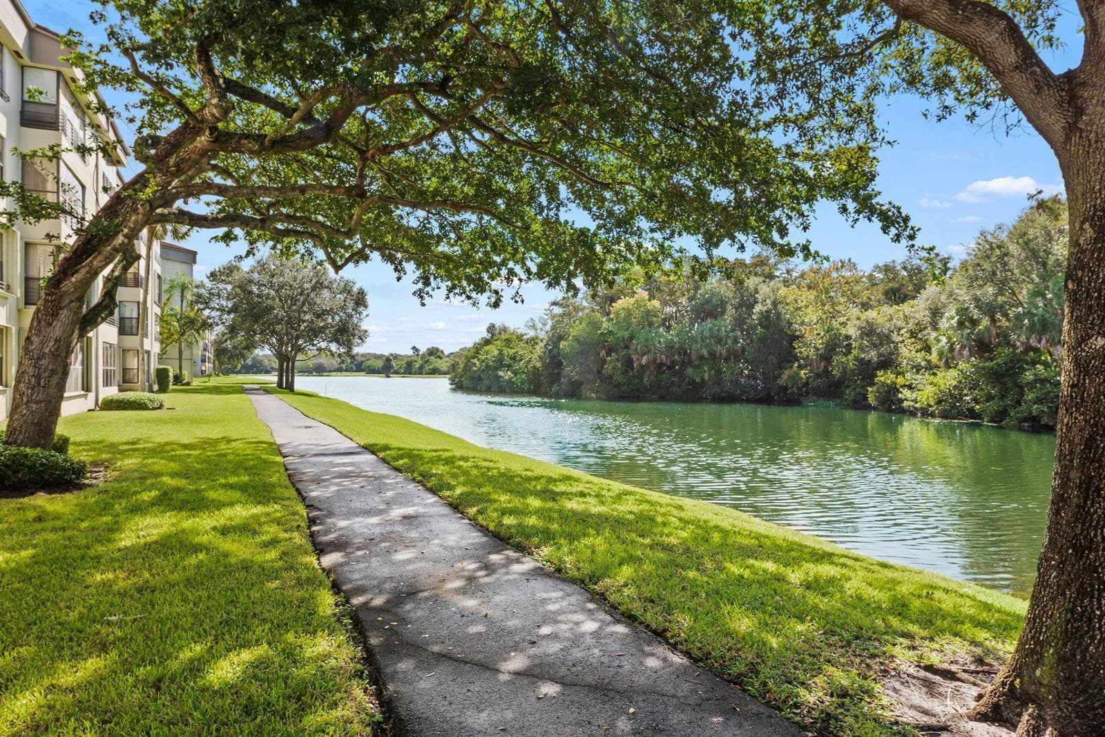 2908 Carambola Circle # b, Coconut Creek FL 33066 photo 4