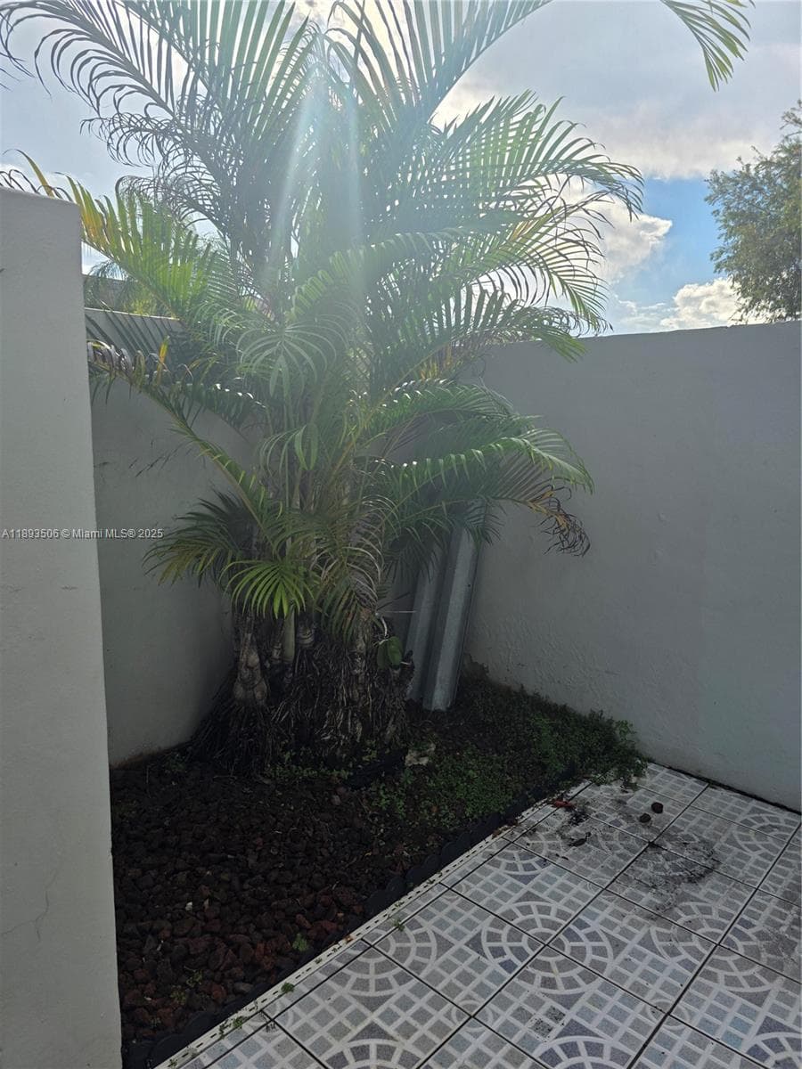 8000 SW 152nd Ave # 115, Miami FL 33193 photo 3