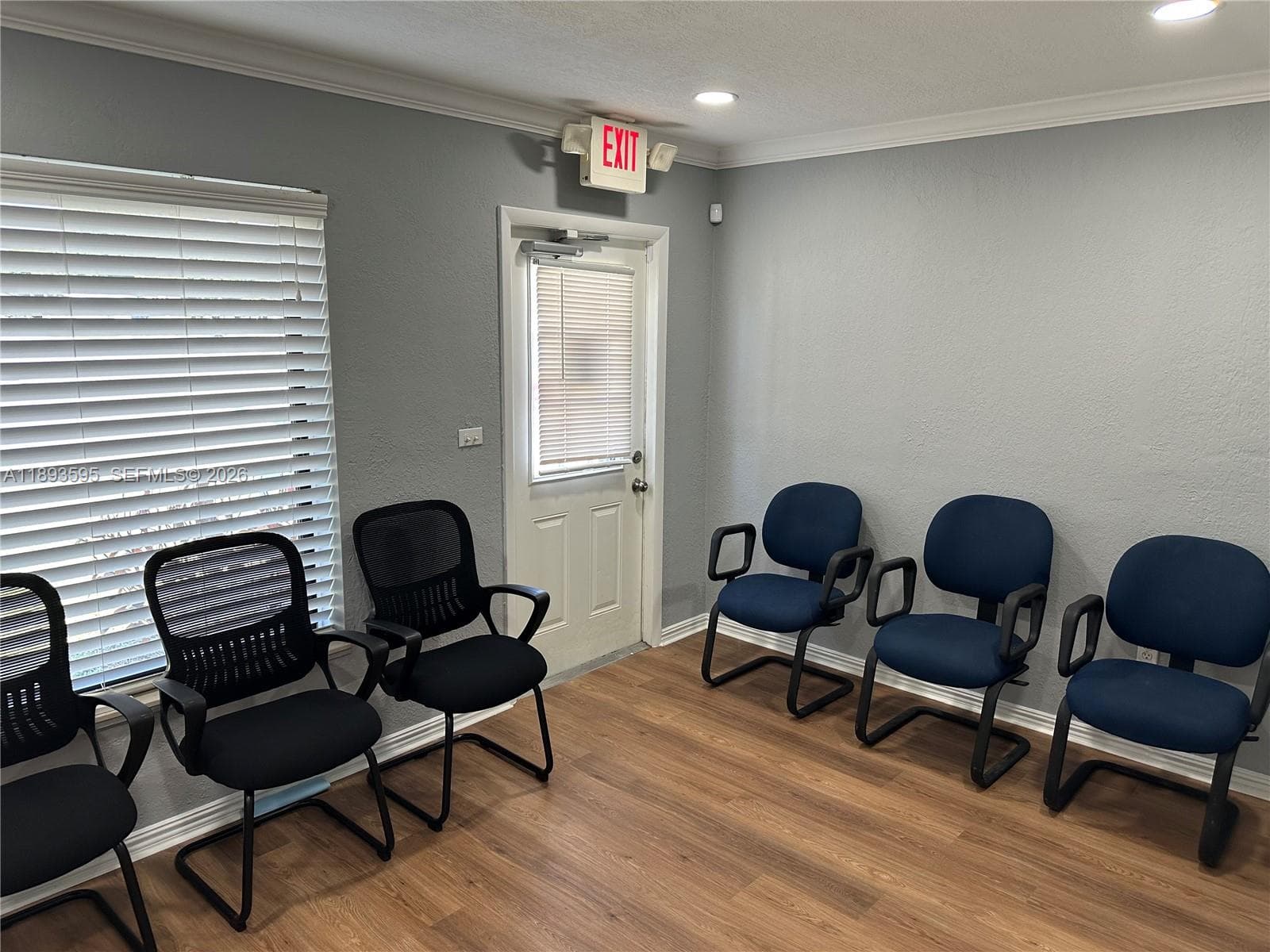 7070 Taft St, Hollywood FL 33024 photo 4