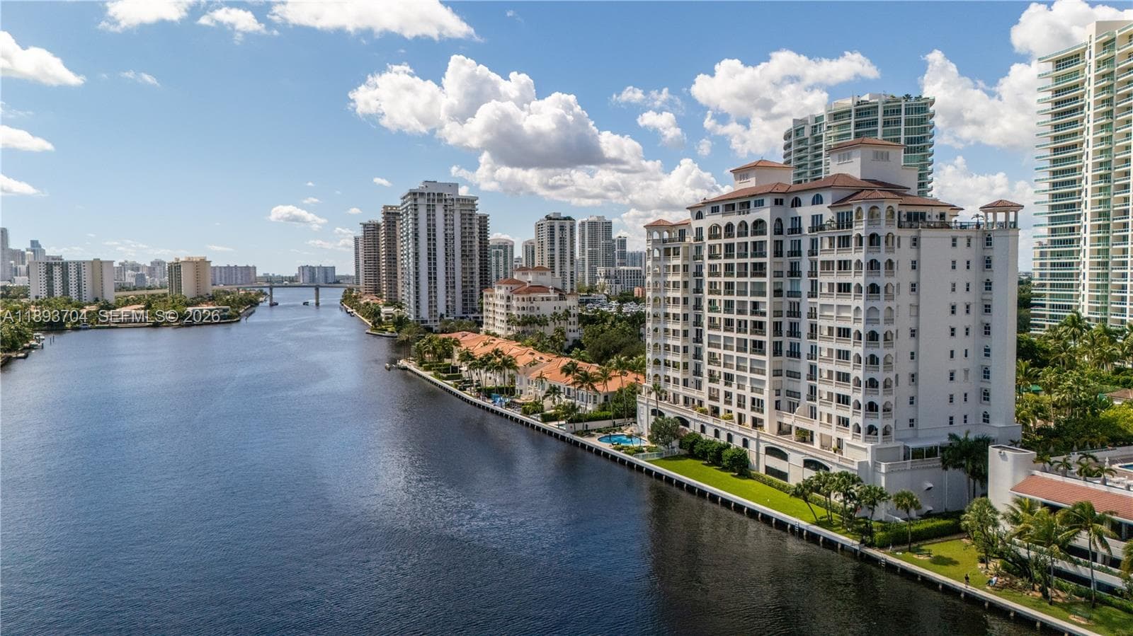 20165 NE 39th Pl # 204, Aventura FL 33180
