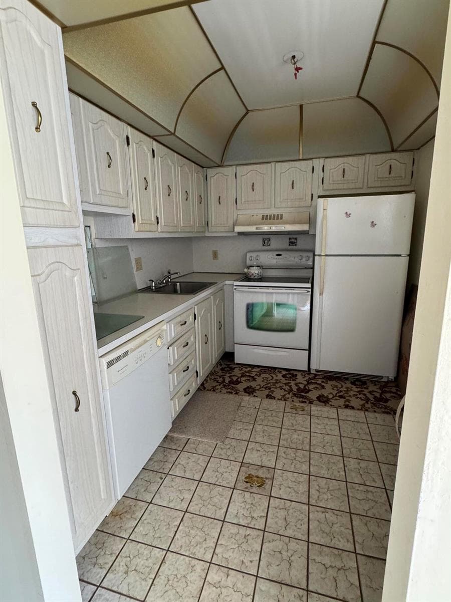 2515 NE 1st Court # 215, Boynton Beach FL 33435 photo 3