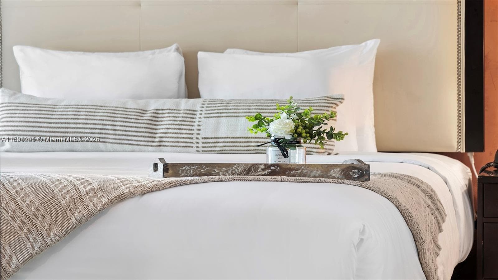 1437 Collins Ave # 327, Miami Beach FL 33139