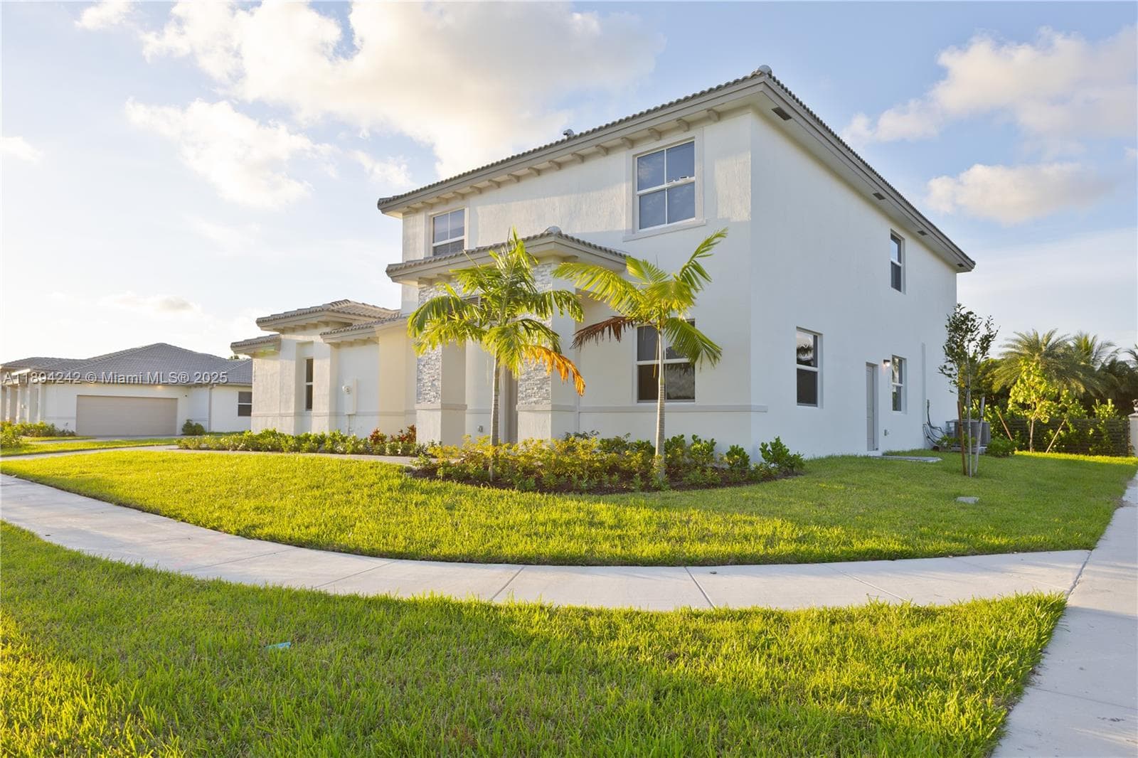 13203 SW 188th Ter, Miami FL 33177 photo 5