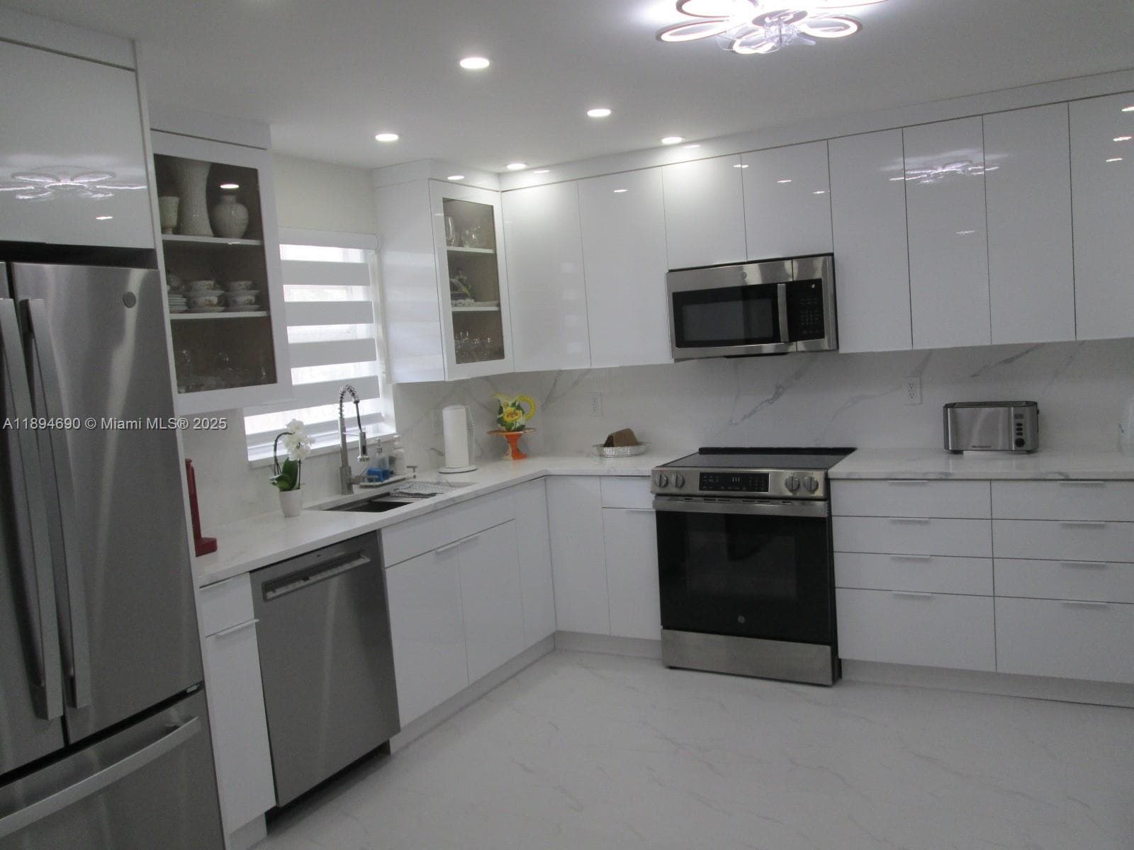 150 S Hollybrook Ter # 303, Pembroke Pines FL 33025 photo 5