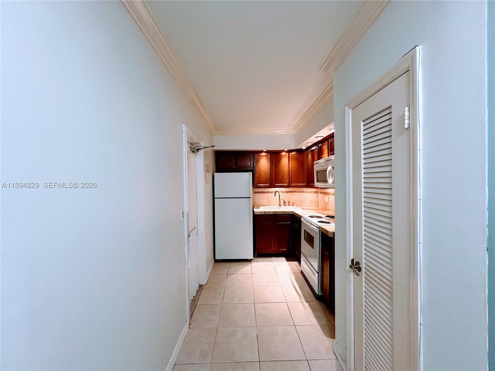 2424 SE 17th St # B307, Fort Lauderdale FL 33316 photo 4