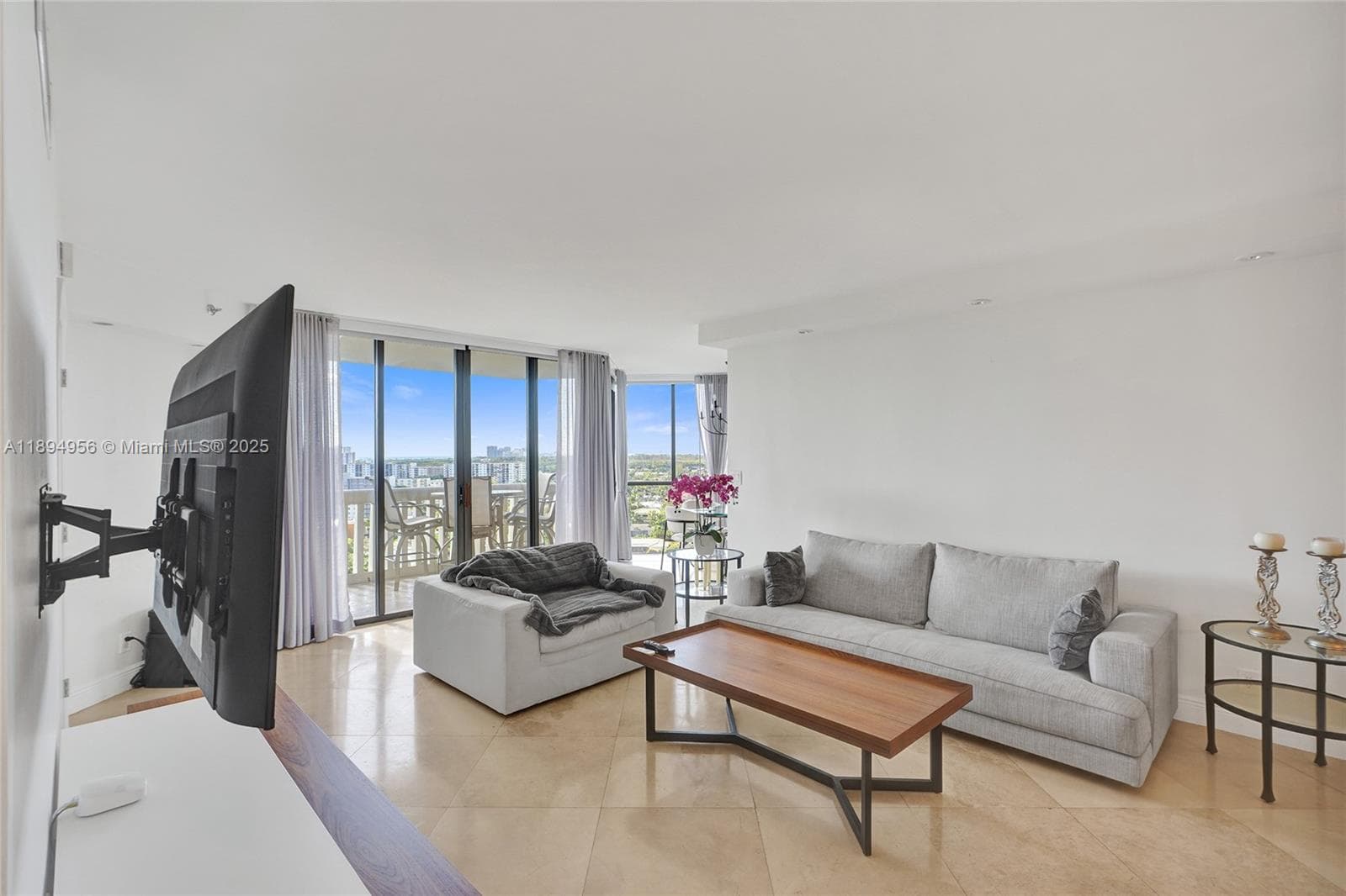 1000 E Island Blvd # 1403, Aventura FL 33160 photo 2