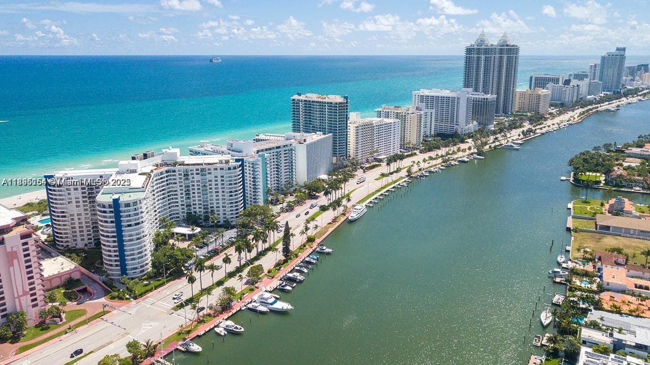 5161 Collins Ave # 1211, Miami Beach FL 33140 photo 2