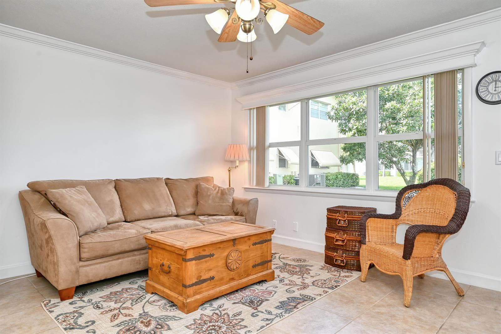 102 Coventry E # 102, West Palm Beach FL 33417 photo 3