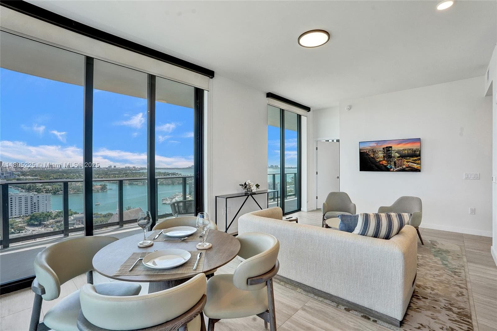 580 72nd street # 2102, Miami Beach FL 33141 photo 3