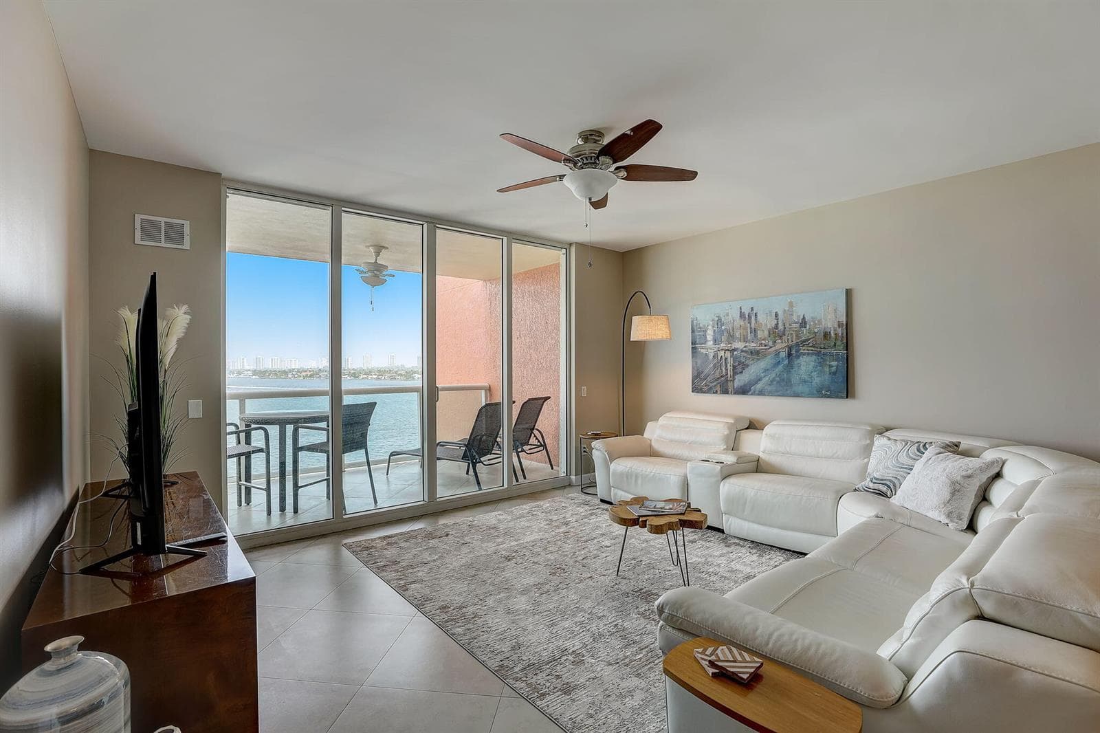 2650 Lake Shore Drive # 804, Riviera Beach FL 33404 photo 5