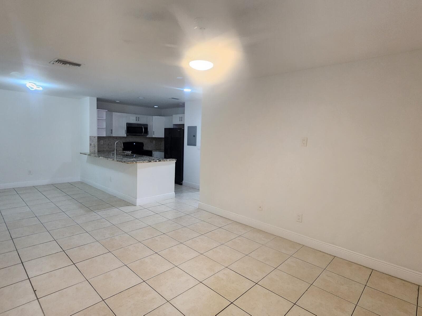 6013 10th Avenue N # 208, FL 33463 photo 2