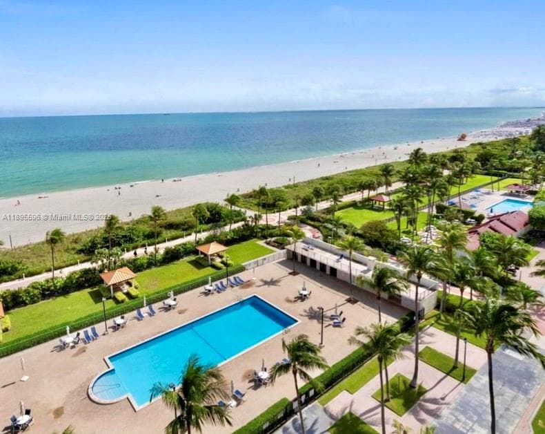 2625 Collins Ave # 1507, Miami Beach FL 33140 photo 2