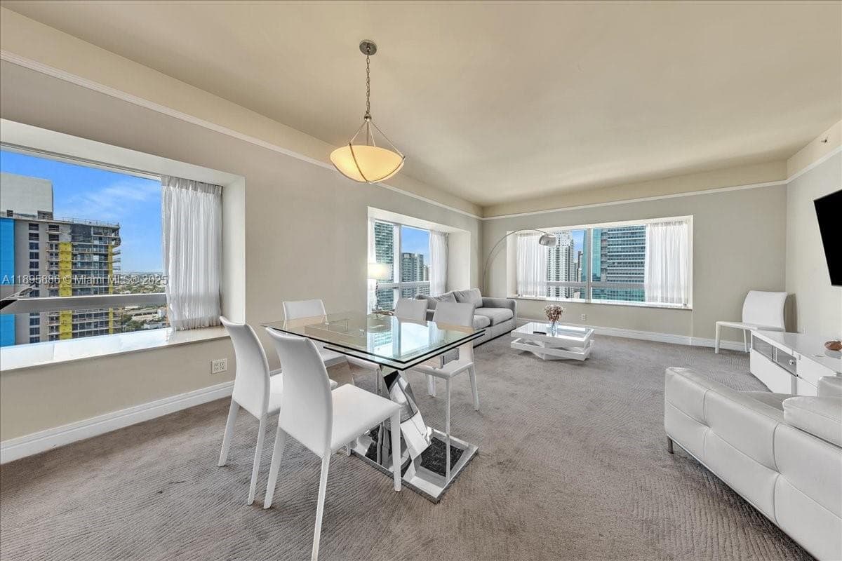 1435 Brickell Ave # 3112, Miami FL 33131 photo 2