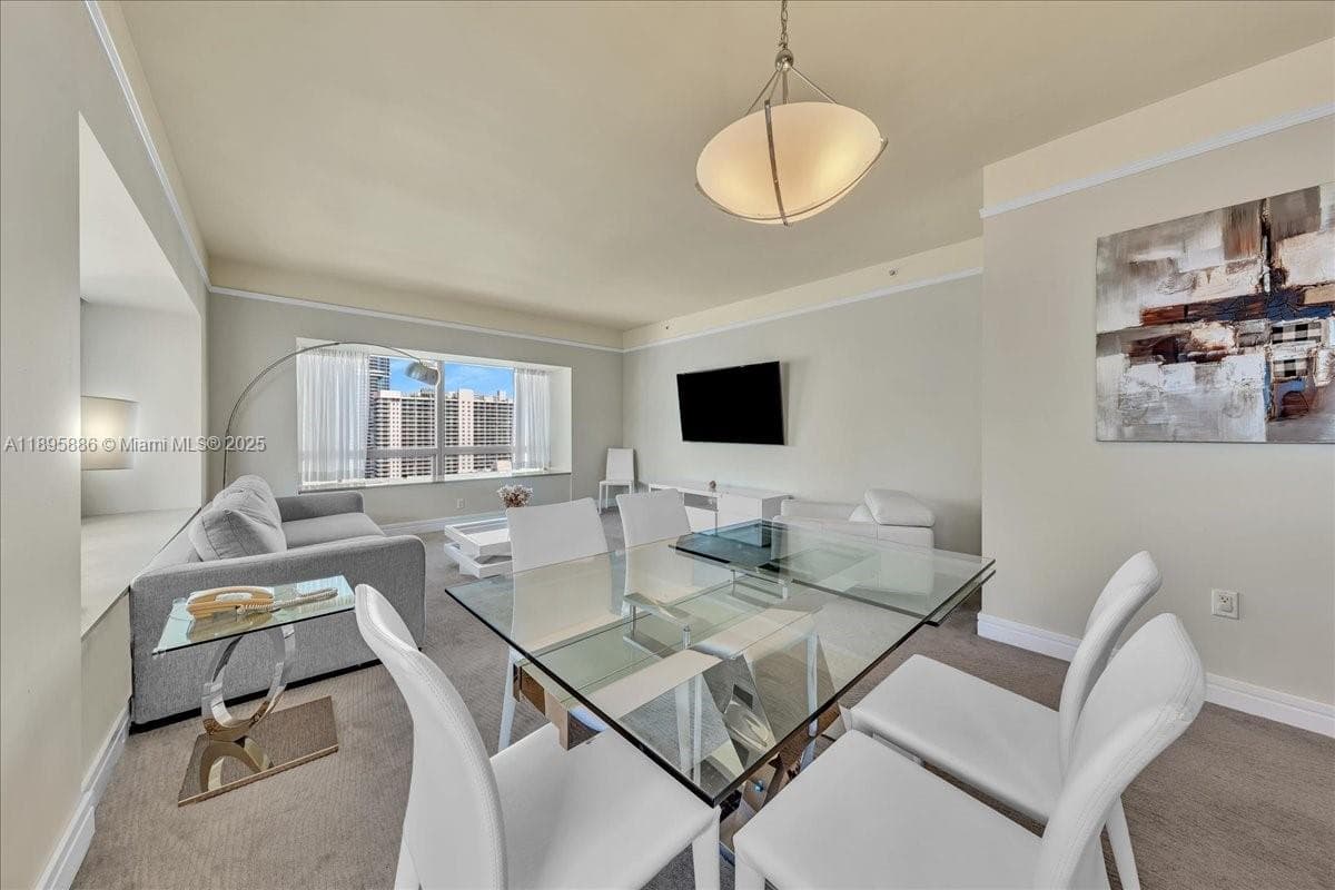 1435 Brickell Ave # 3112, Miami FL 33131 photo 3