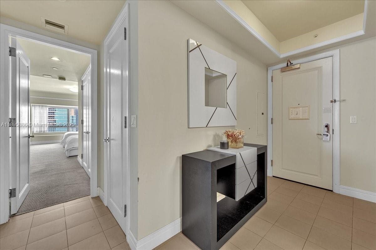 1435 Brickell Ave # 3112, Miami FL 33131 photo 5