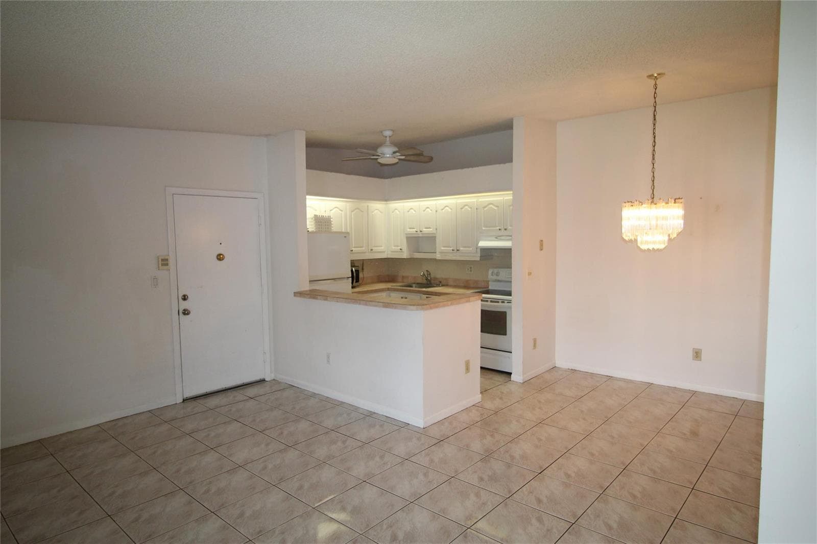9728 S Belfort Circle # 206, Tamarac FL 33321 photo 3