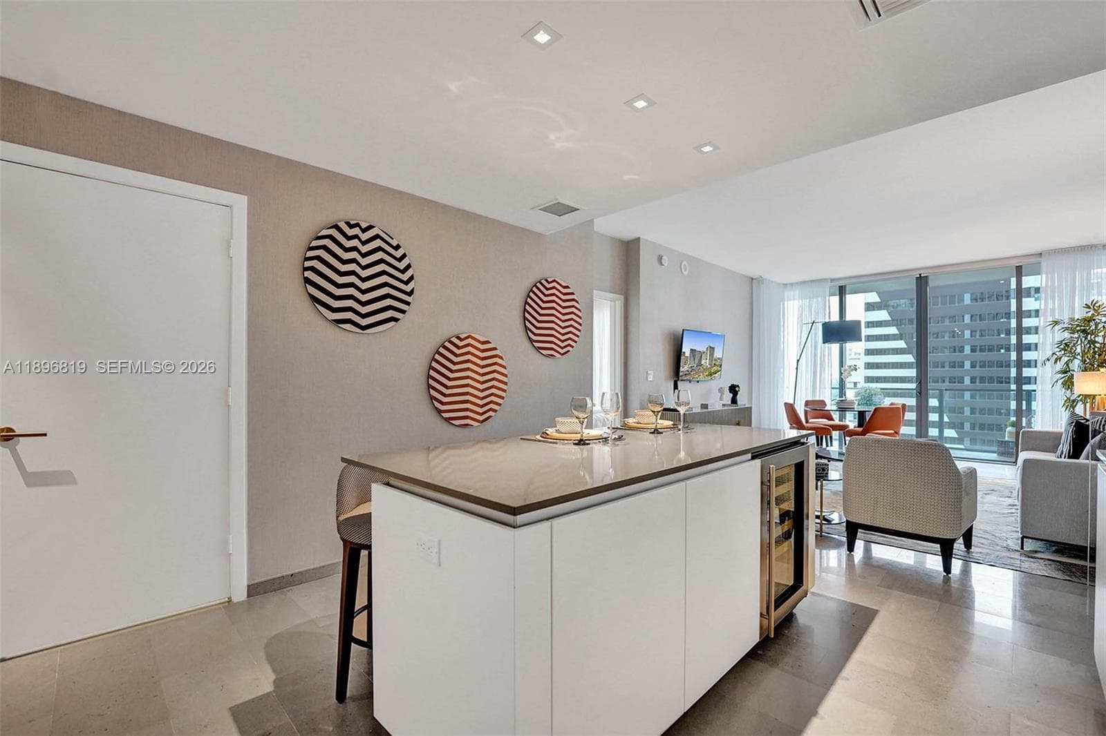 88 SW 7th St # 1408, Miami FL 33130 photo 3