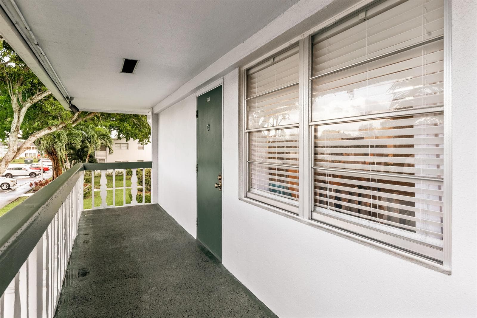 184 Oakridge L # 184, Deerfield Beach FL 33442 photo 3