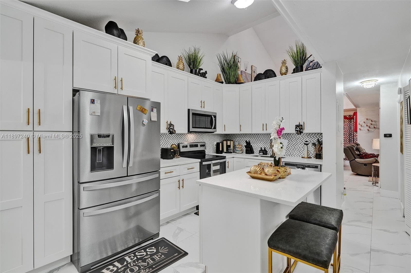 7780 NW 79th Ave # F6, Tamarac FL 33321 photo 2