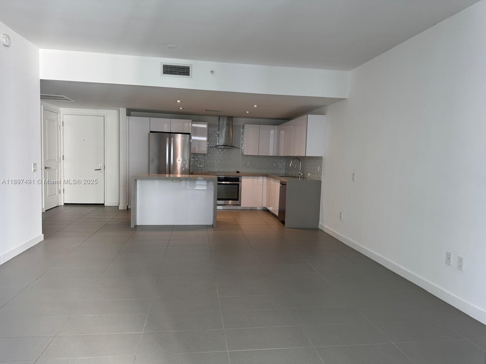 1600 NE 1st Ave # 2217, Miami FL 33132 photo 2