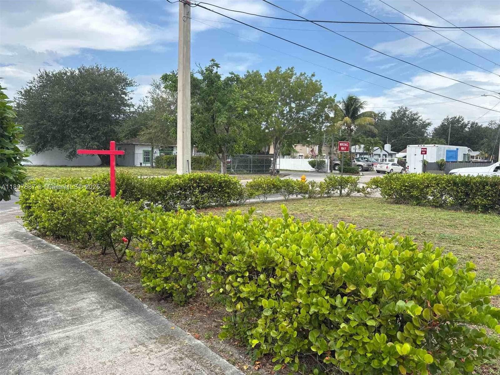 9150 NW 22nd Ave, Miami FL 33147 photo 4