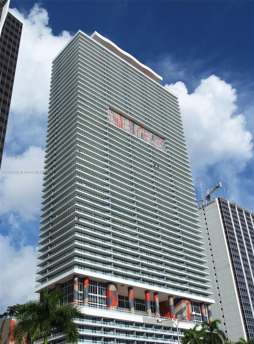 50 Biscayne Blvd # 5211, Miami FL 33132 photo 2