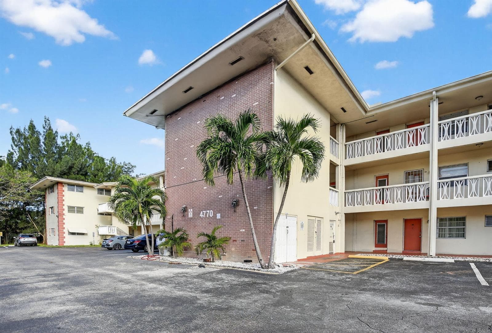 4770 NW 10th Court # 104, Plantation FL 33313 photo 3