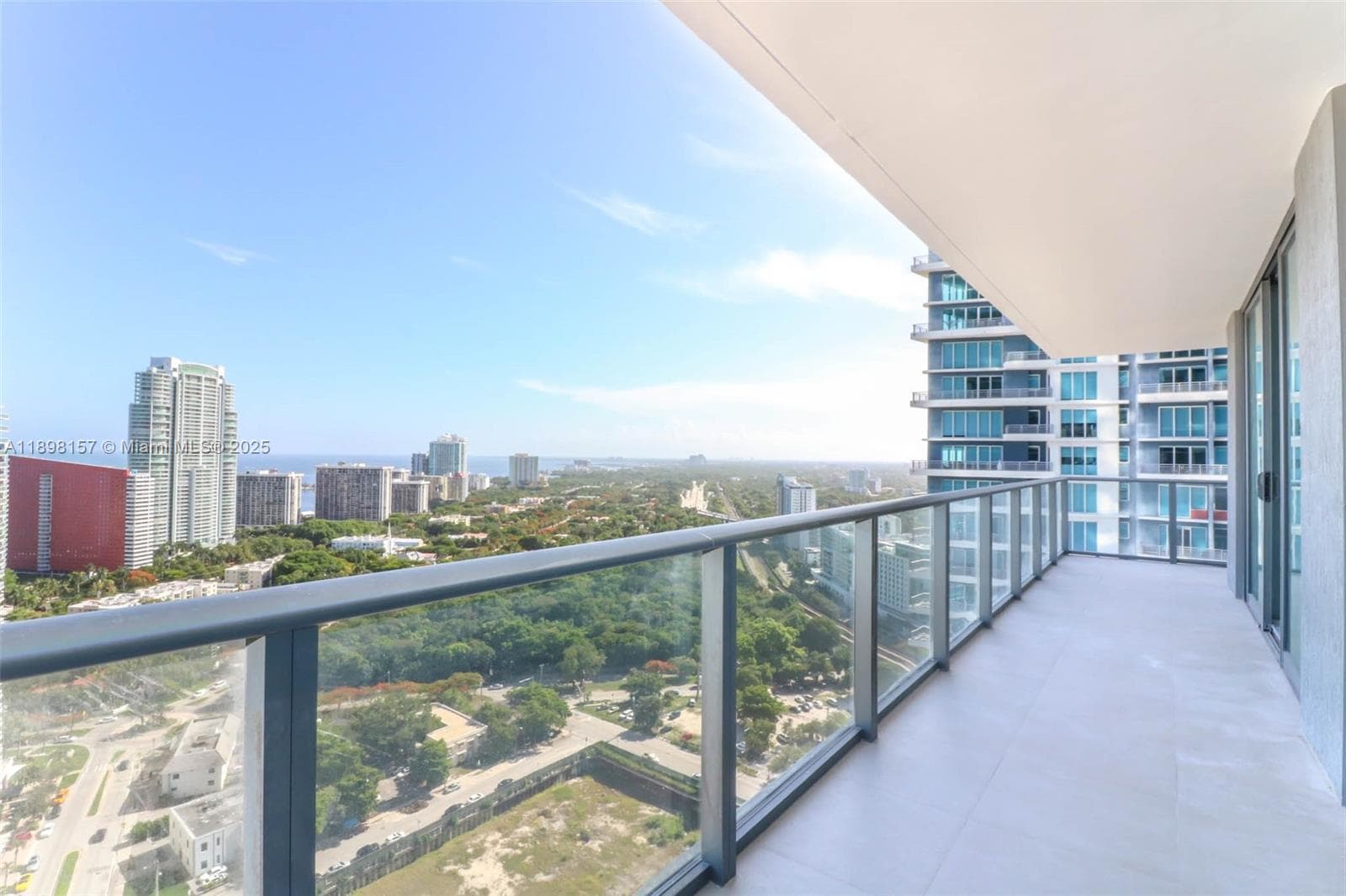 1300 S miami # 2706, Miami FL 33130 photo 2