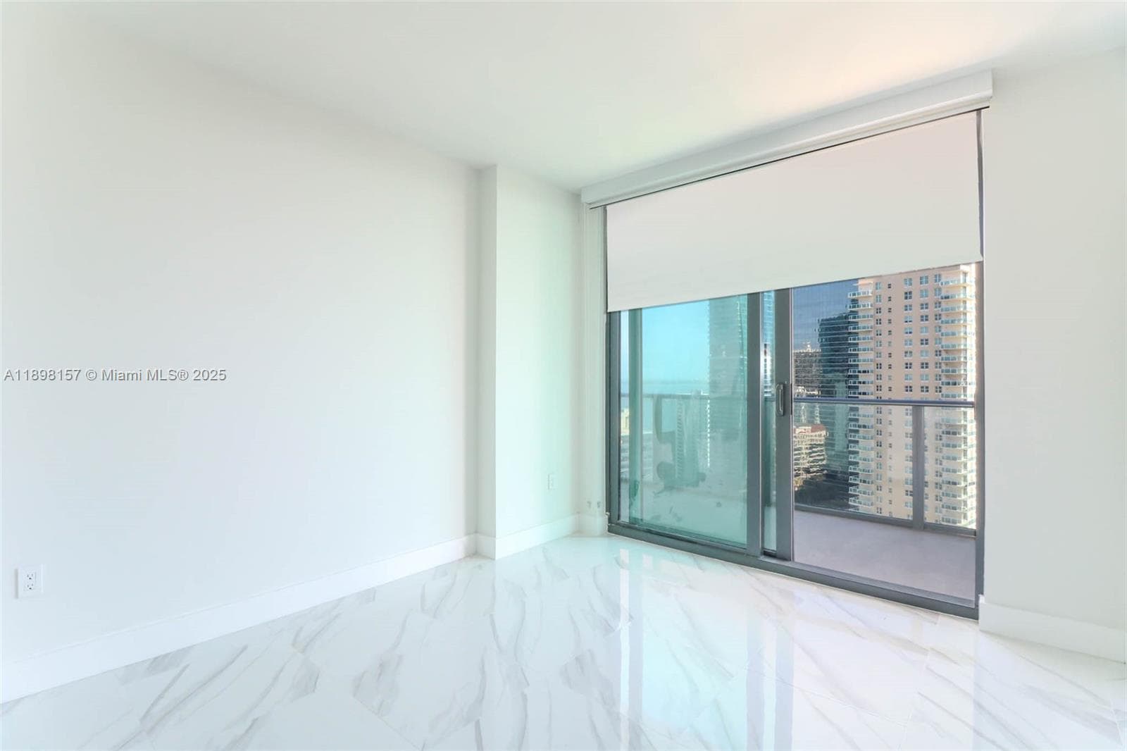 1300 S miami # 2706, Miami FL 33130 photo 5