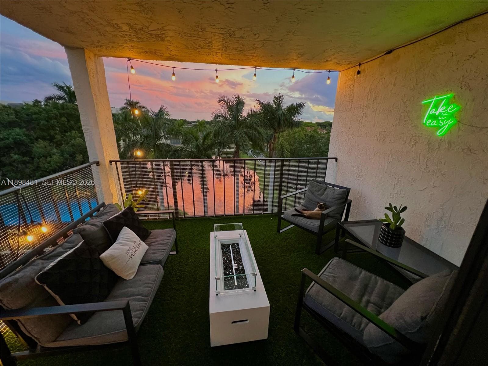 6190 Woodlands Blvd # 517, Tamarac FL 33319 photo 2