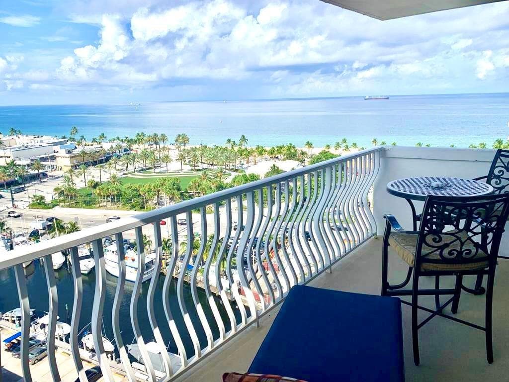1 Las Olas Circle # 1415, Fort Lauderdale FL 33316