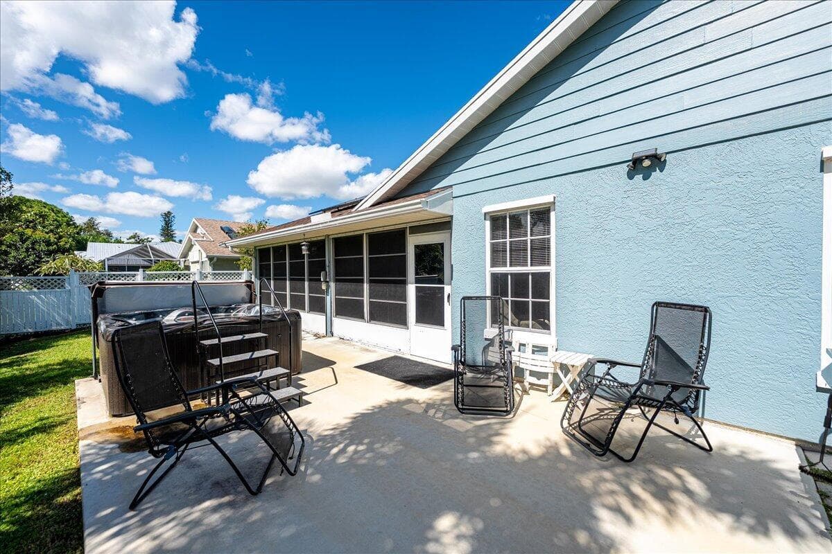 6876 Bronte Circle, Port St. Lucie FL 34952 photo 5