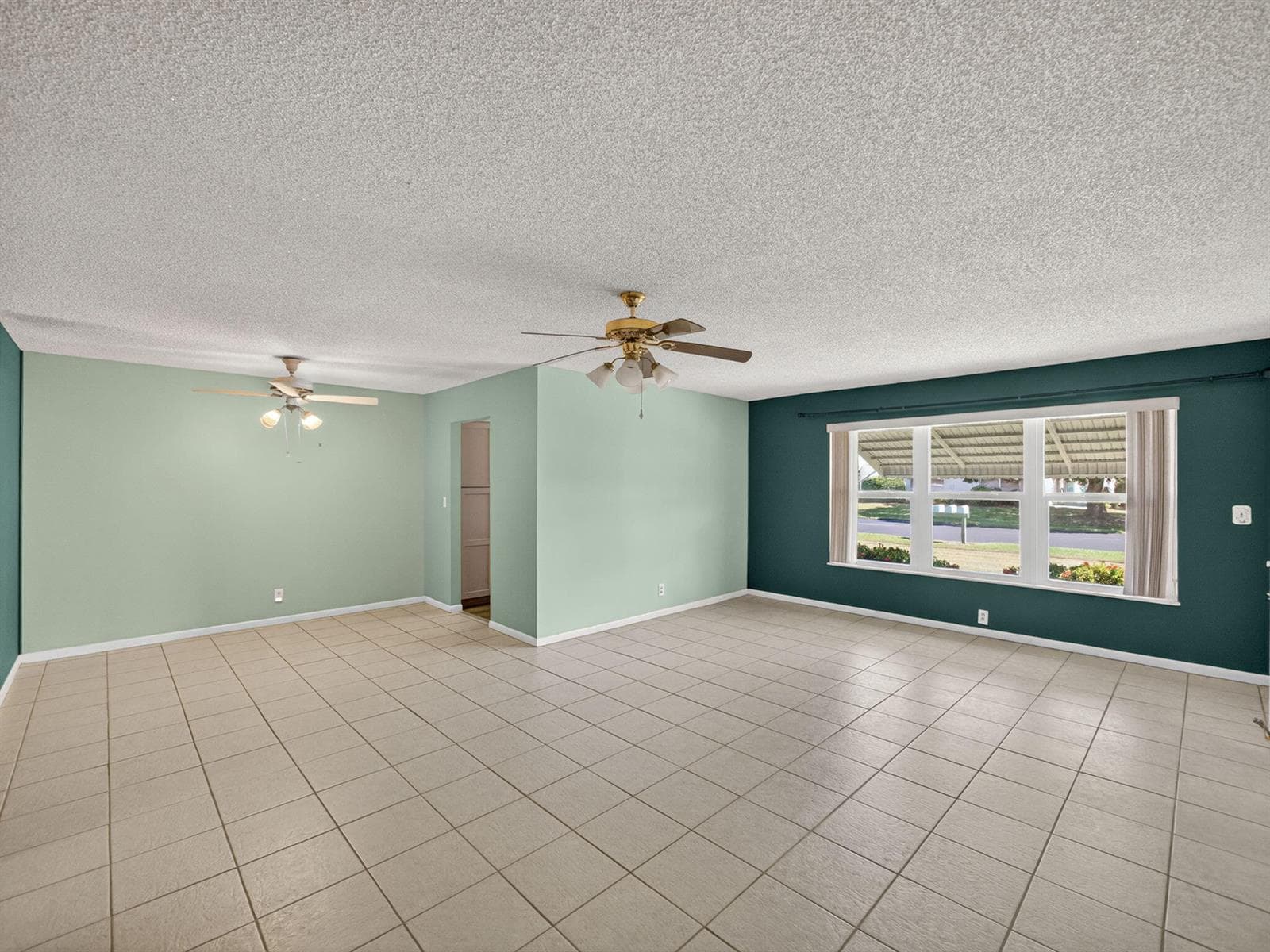 111 Lakes End Drive # B, Fort Pierce FL 34982 photo 3