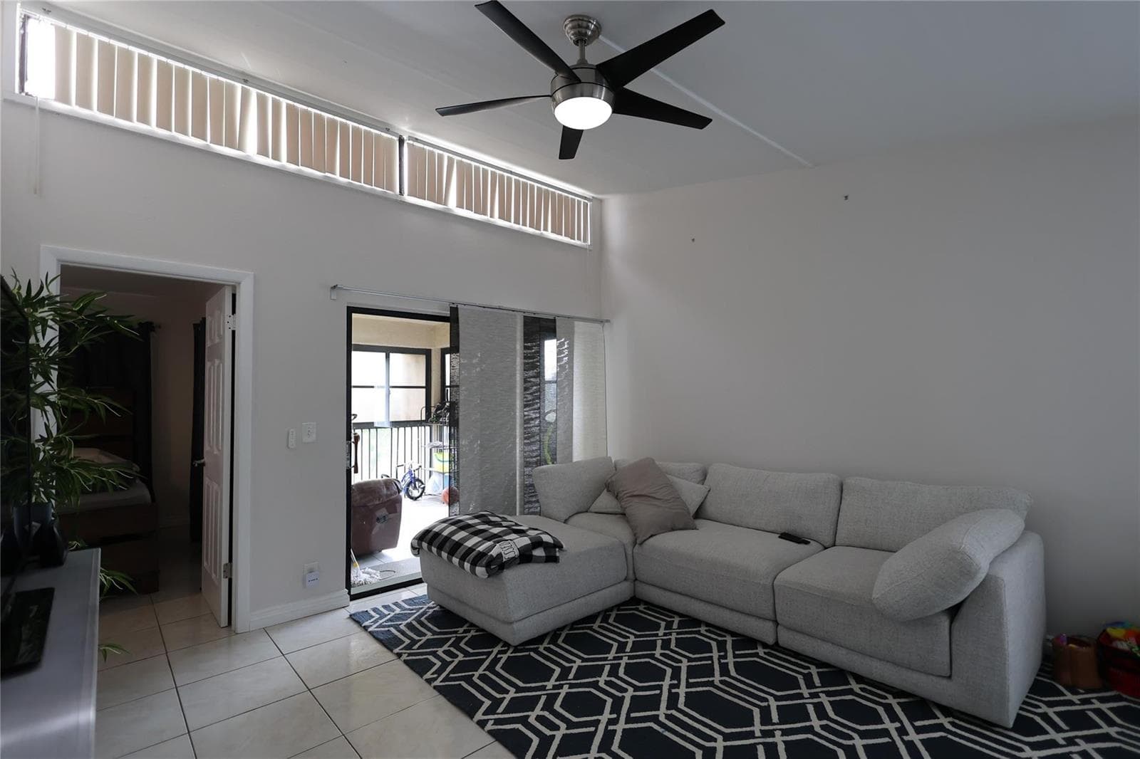 8725 Shadow Wood Boulevard # 312, Coral Springs FL 33071 photo 4