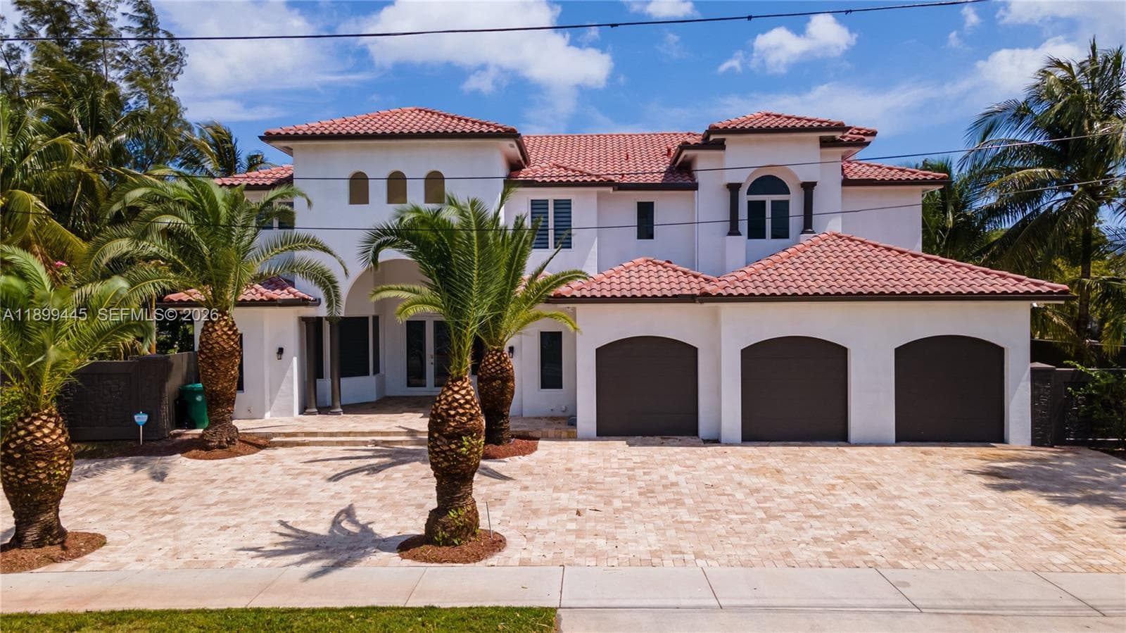 112 NW 14th Way, Dania Beach FL 33004 photo 2