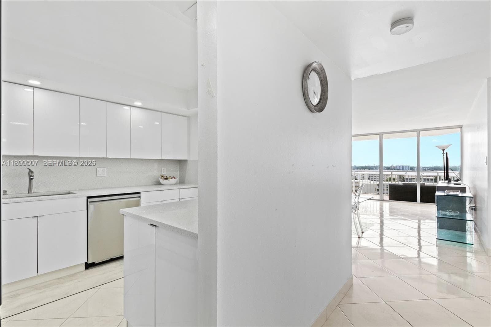 18021 Biscayne Blvd # 1003, Aventura FL 33160 photo 4