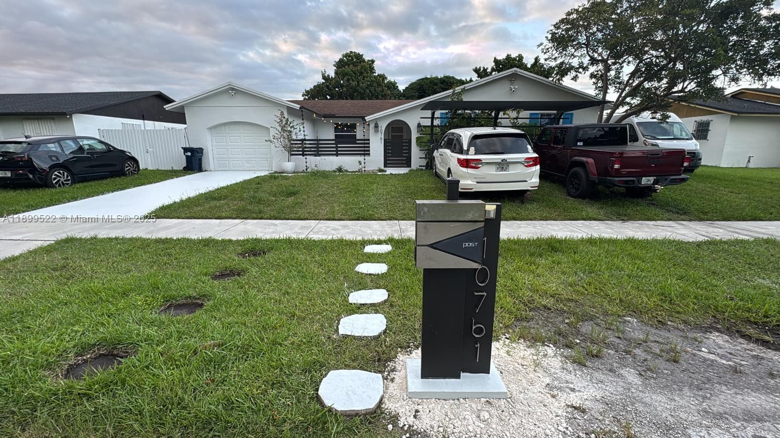 10761 SW 165th St, Miami FL 33157