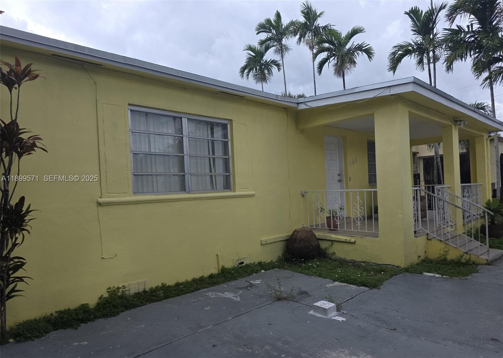 250 NW 63rd Ct, Miami FL 33126