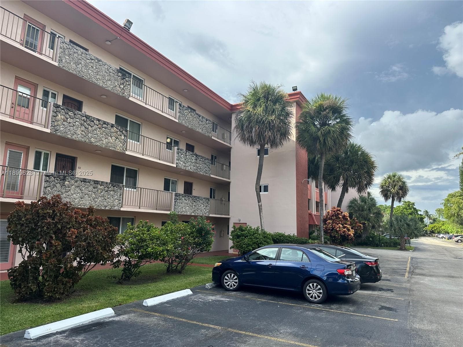1101 NW 58th Ter # 108, Sunrise FL 33313