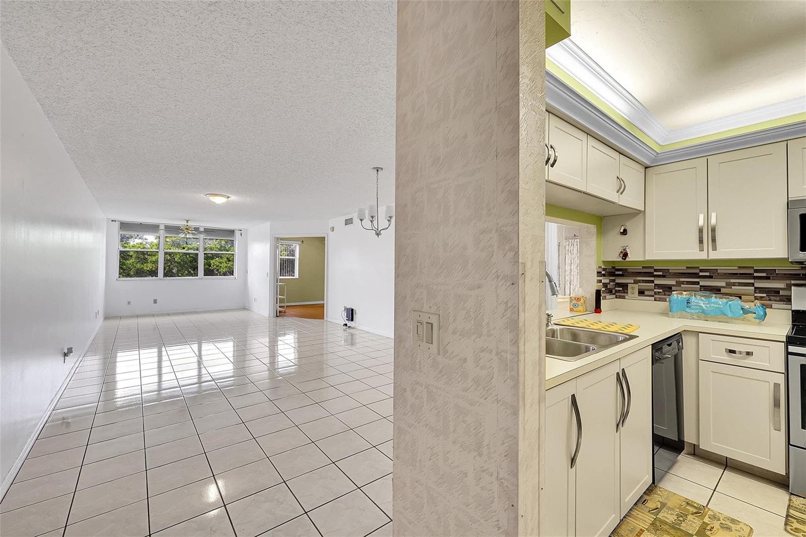 10369 NW 24th Place # 402, Sunrise FL 33322 photo 3