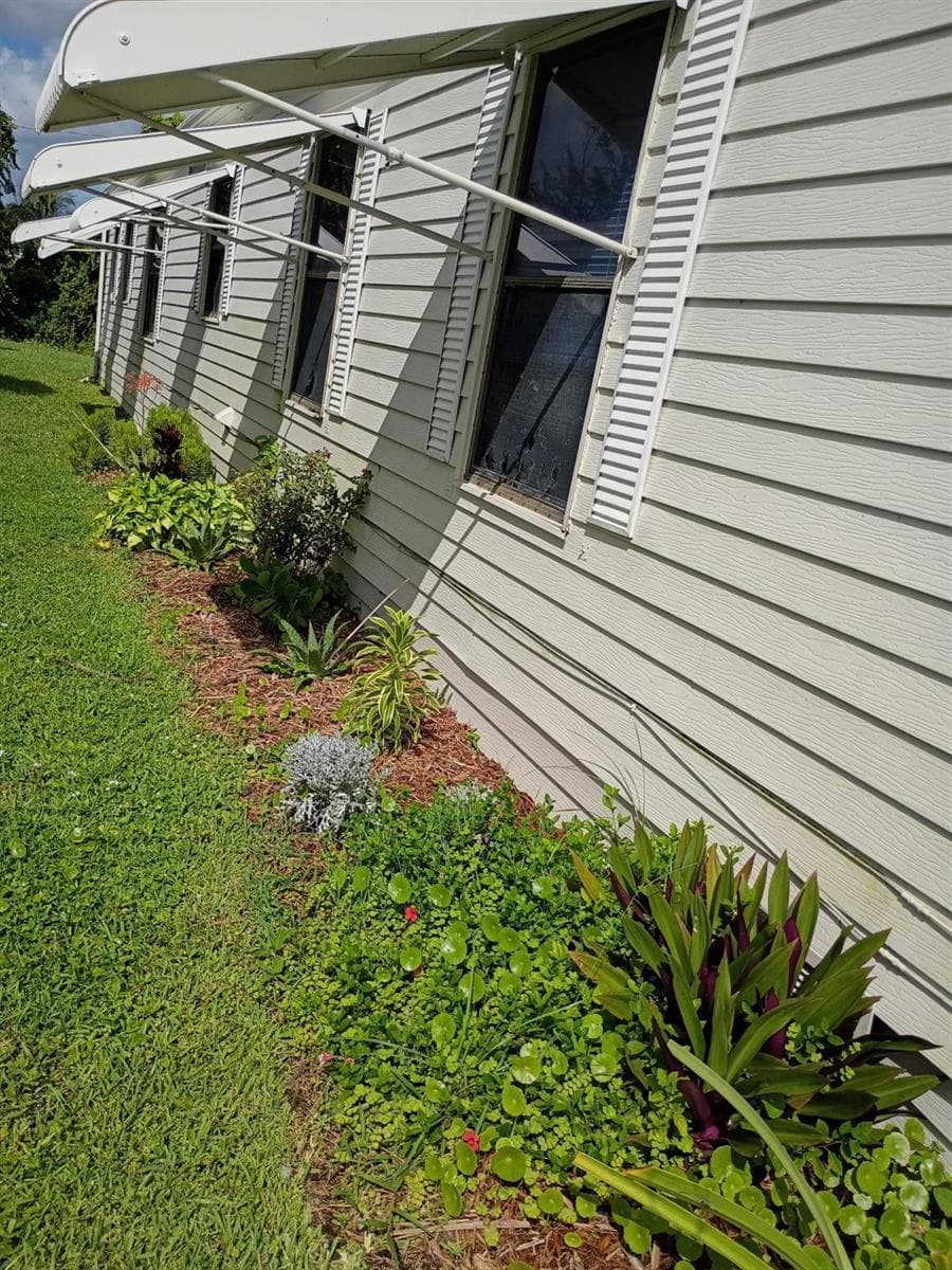 3353 Lake Overlook Place, Lantana FL 33462 photo 4