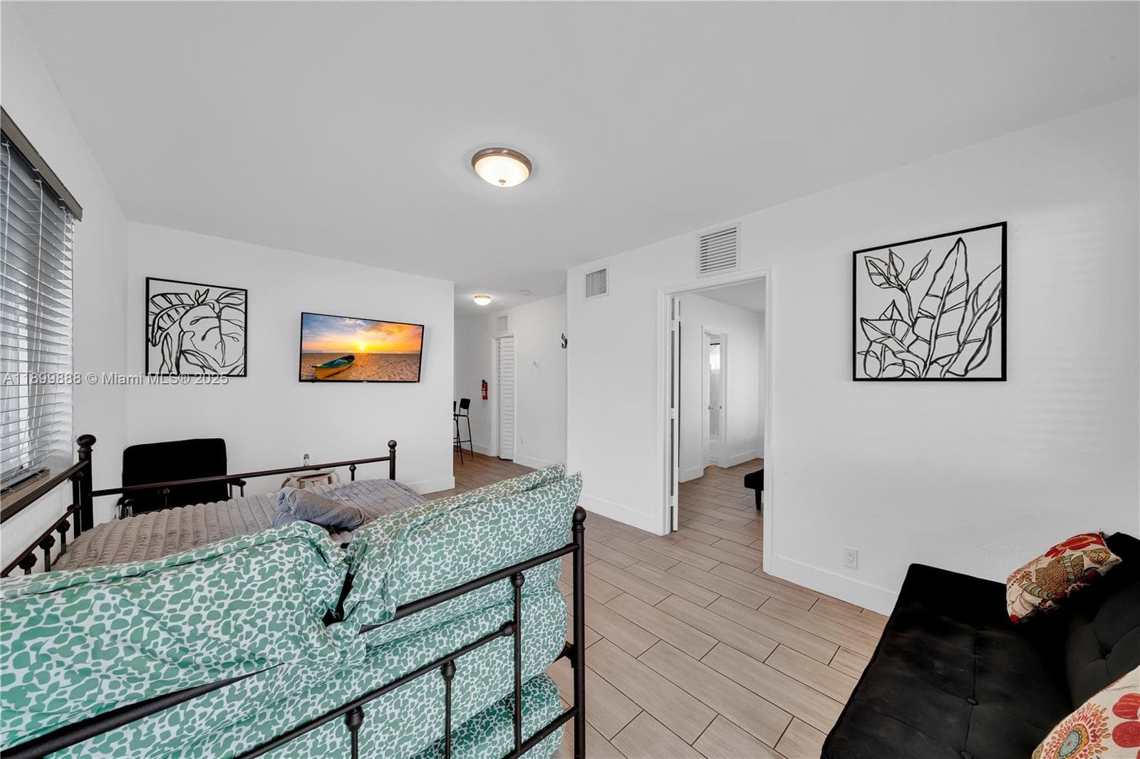 3181 NW 5th Ave, Miami FL 33127 photo 4