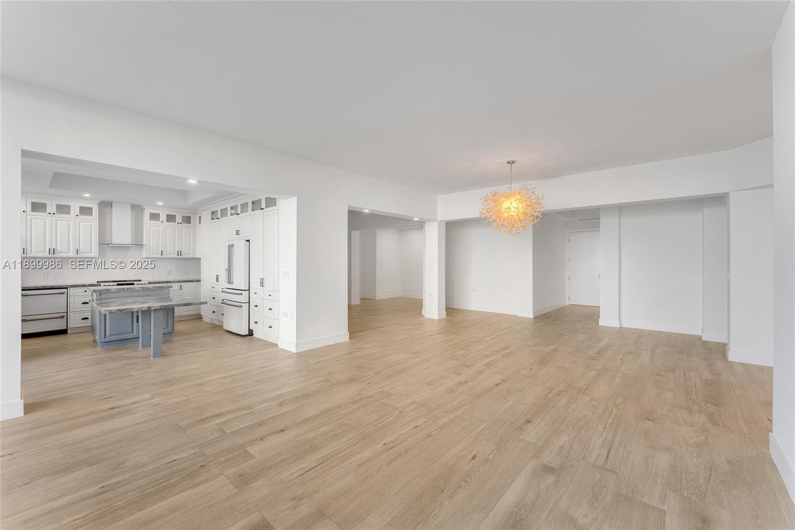 848 Brickell Key Dr # 204, Miami FL 33131 photo 4