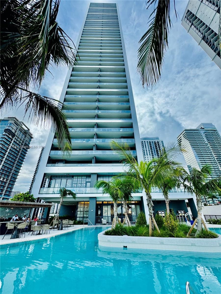 159 NE 6th St # 4314, Miami FL 33132 photo 3