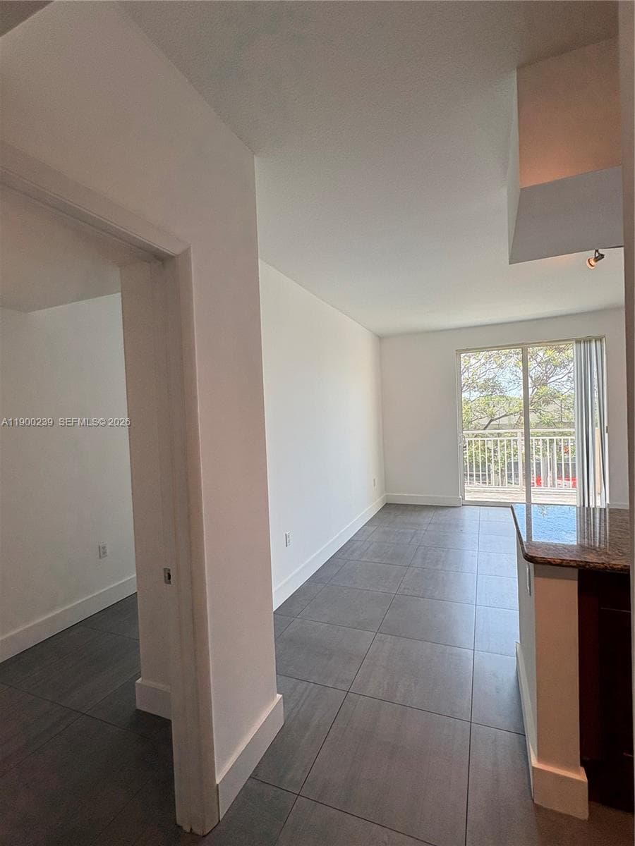 7275 SW 90th Way # 205, Miami FL 33156 photo 3
