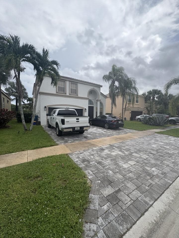 2761 Misty Oaks Circle, Royal Palm Beach FL 33411 photo 2