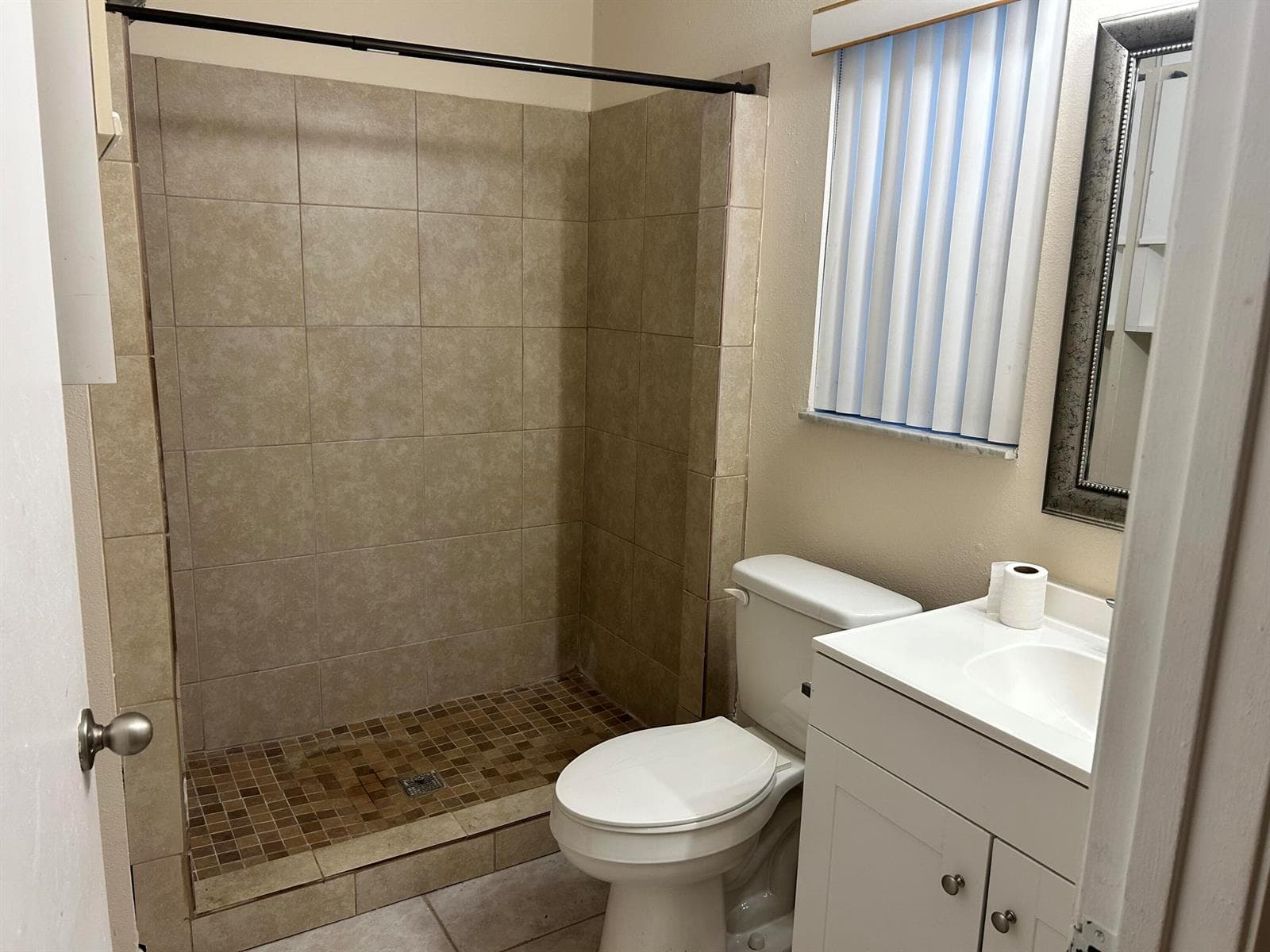 23 Crossings Circle # E, Boynton Beach FL 33435 photo 5