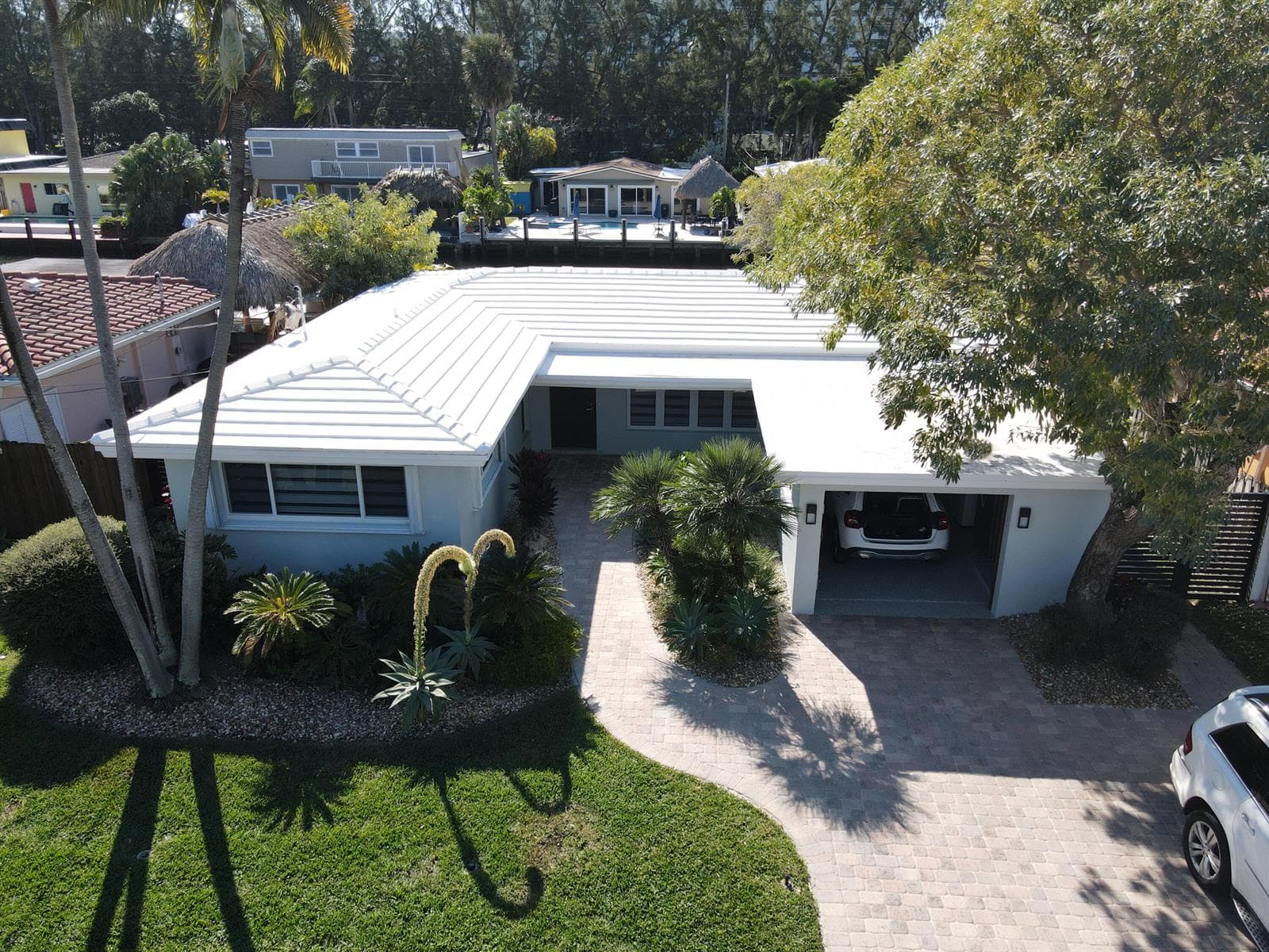 2548 SE 14th Street E, Pompano Beach FL 33062 photo 3