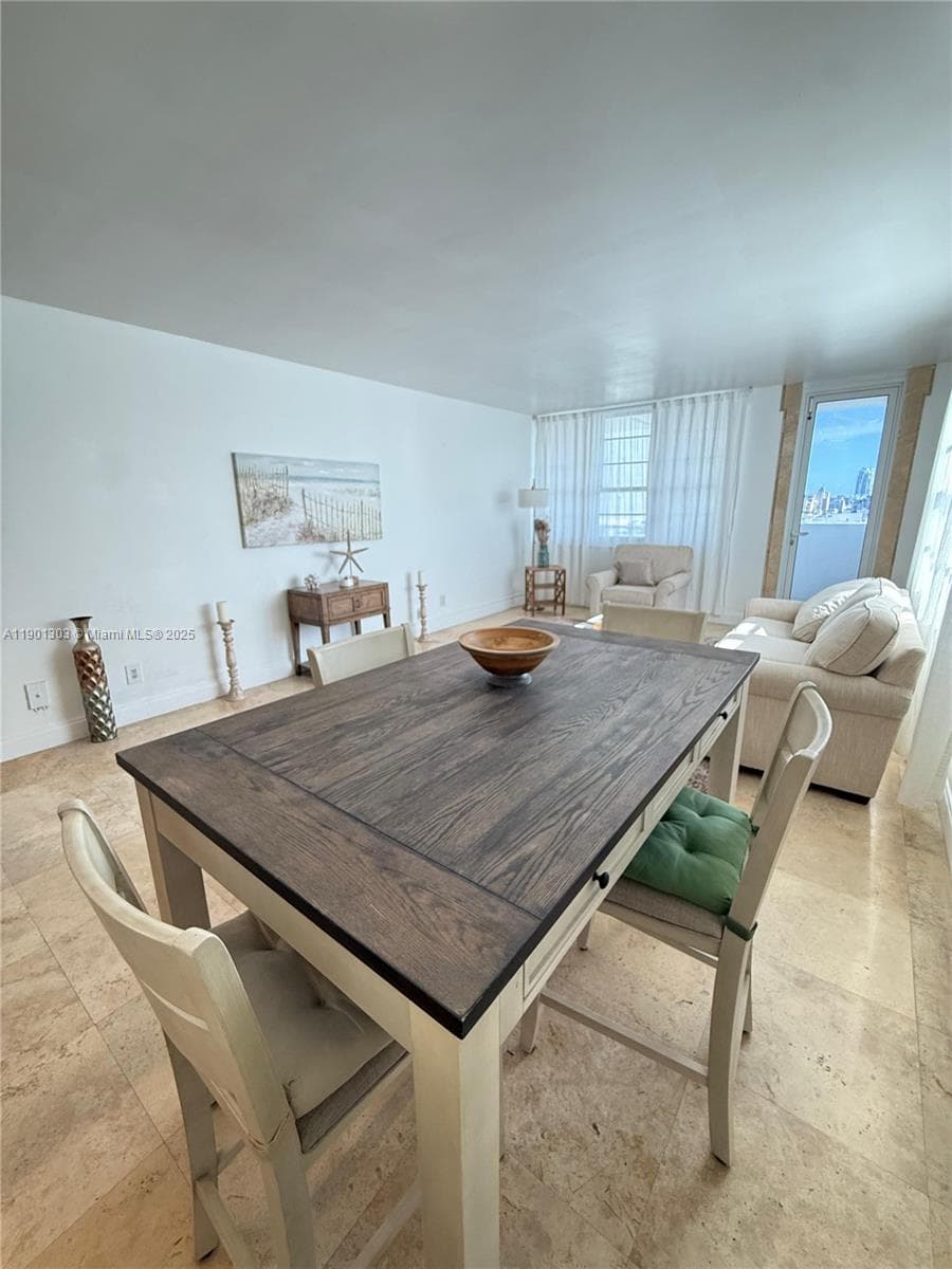 100 Lincoln Rd # 1111, Miami Beach FL 33139 photo 4